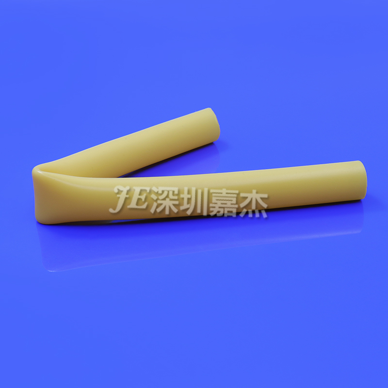 操逼操逼女双色硅胶管